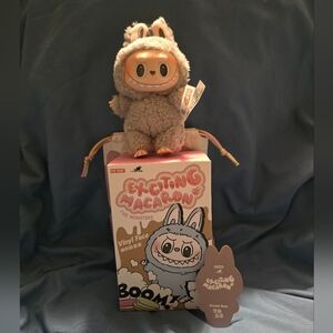 THE MONSTERS: Exciting Macaron "Sesame Bean" Vinyl Plush Pendant - Confirmed